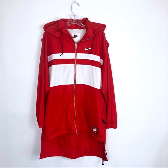 nike windrunner stadium